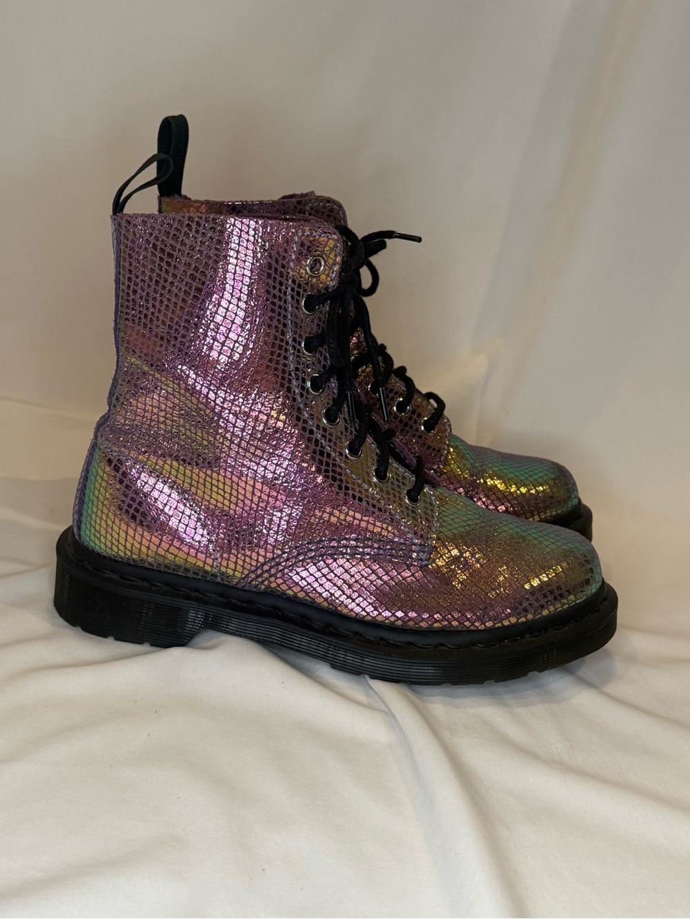 Dr. Martens 1460 Pascal Snake Metallic Suede Iridescent Combat Boot Sz 7 - Picture 3 of 16